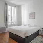 Apartament Big 2br Arc De Triomphe 4-6p